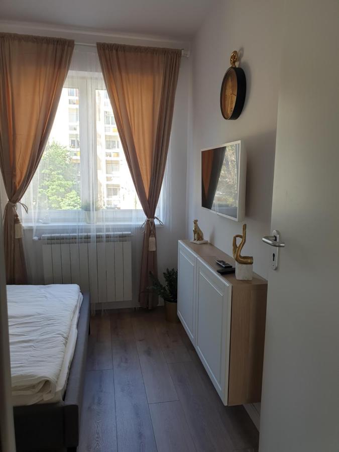Apartman Guru 1 แซแก็ด ภายนอก รูปภาพ